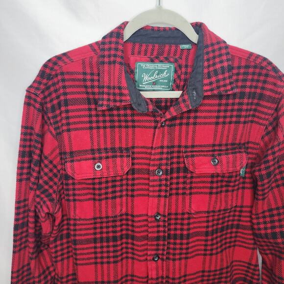 Woolrich Red & Black Plaid Heavy Weight Button Front Men's Flannel Shirt Size M - Picture 7 of 12